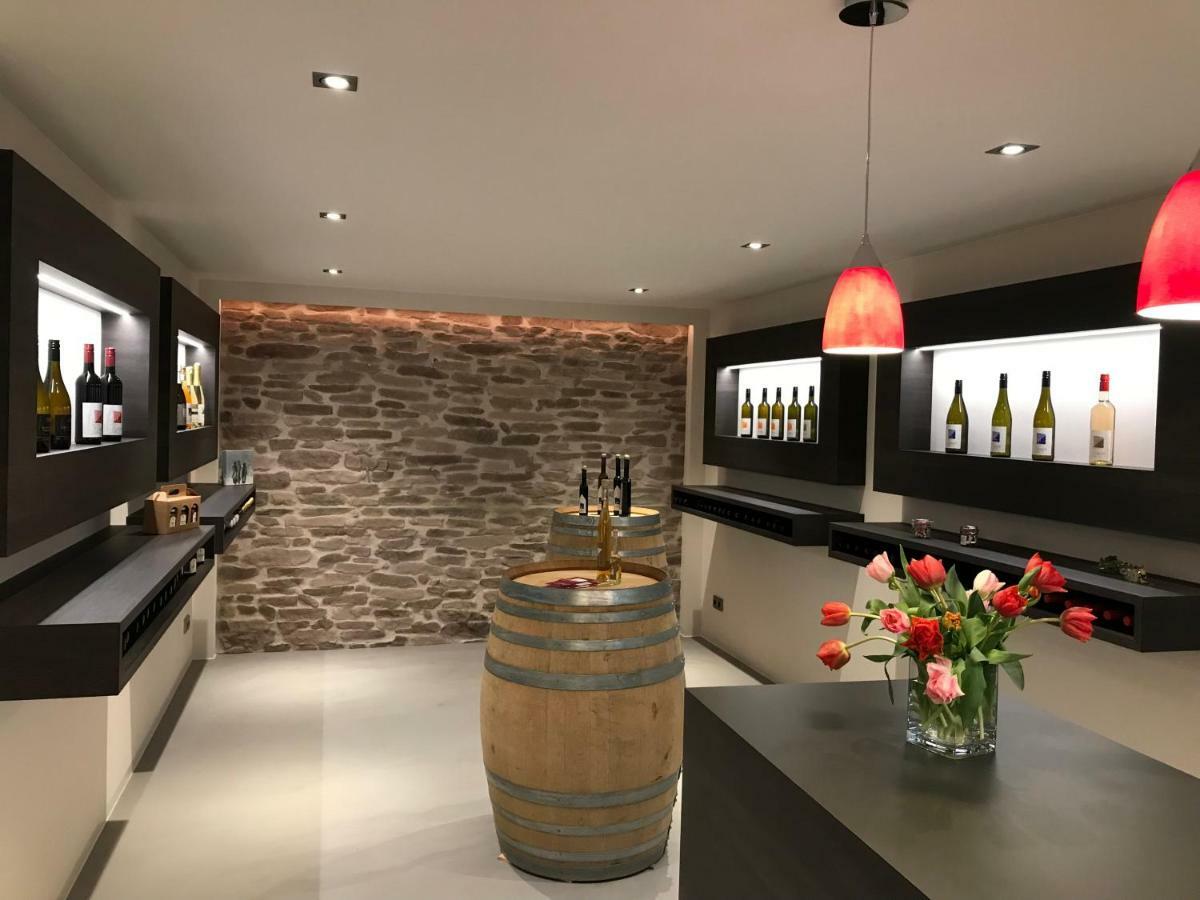 Gaestehaus Und Weingut Bernd Frieden 니텔 외부 사진